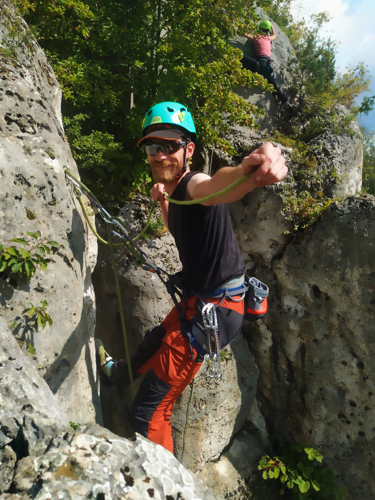 Szkolenie wspinaczkowe na drogach sportowych – nauka ekspresów